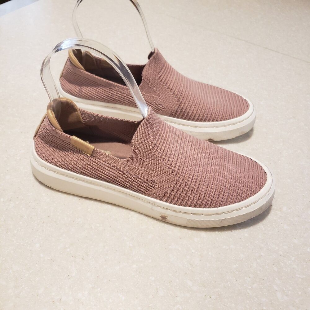 UGG ALAMEDA SAMMY SLIP-ON SHOES 1136841 SEASHEL PINK SIZE 6 WOMAN
